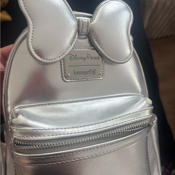 Disney 100 Silver Minnie Mouse Drip Mini Backpack – Limited Edition – Sold Out - Picture 3 of 8